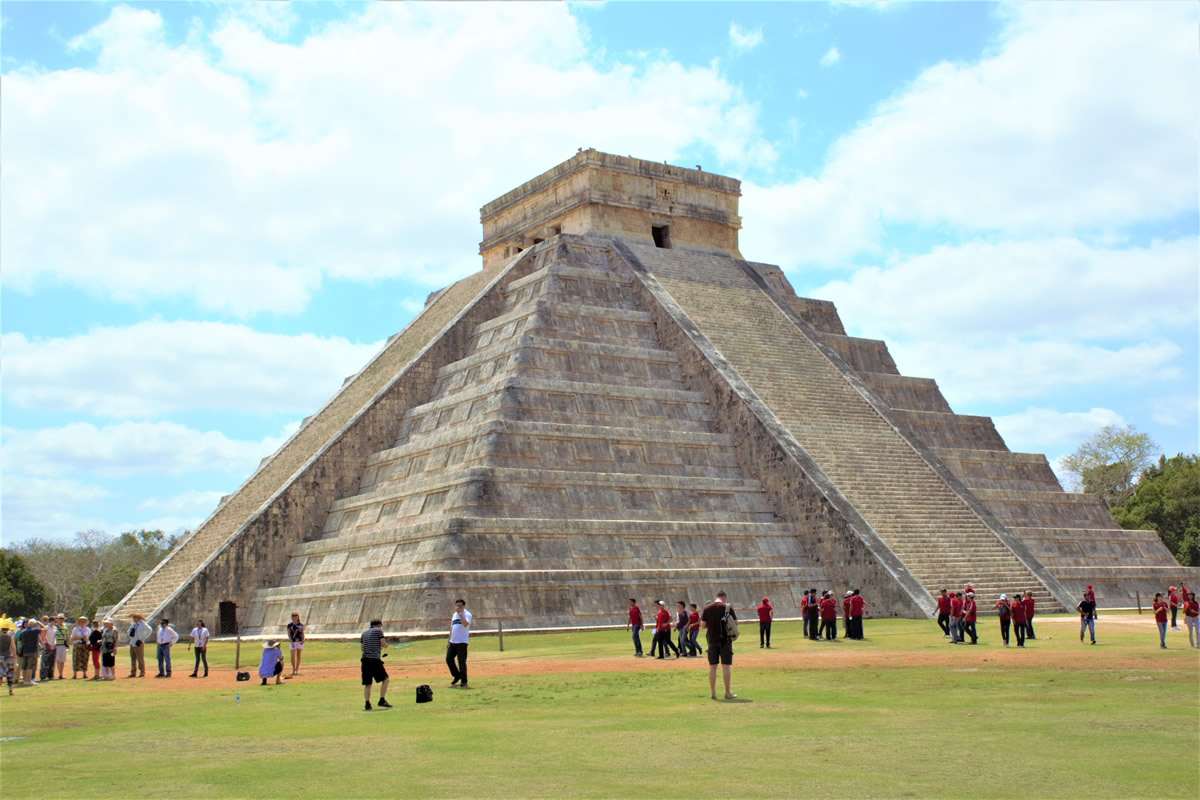 chichen itza tours desde cancun